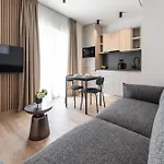 Volti *
