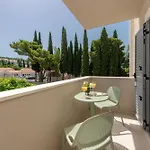 Volti Cavtat