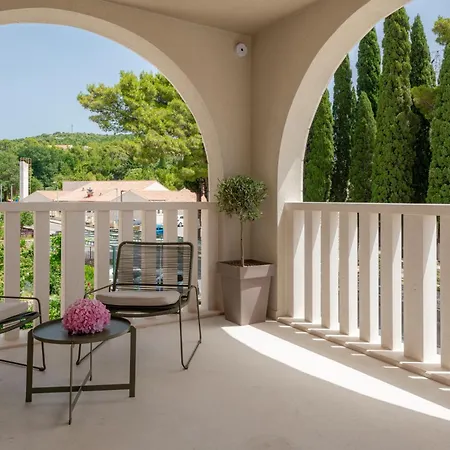 Volti Apartment