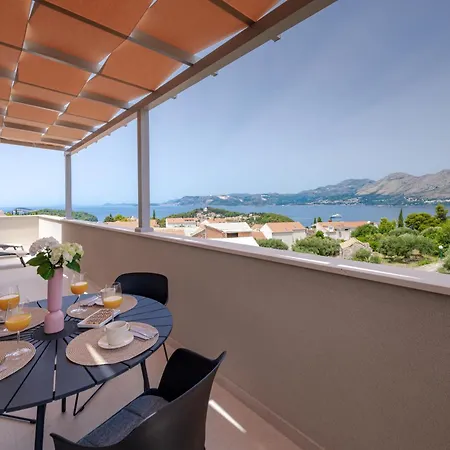 Volti Apartment