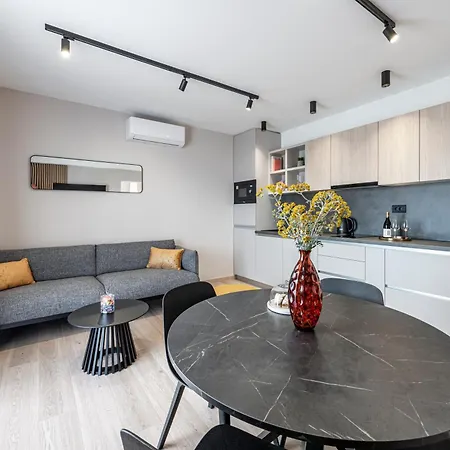 Volti Apartment *