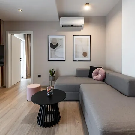Apartament Volti *